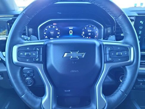 Used 2024 Chevrolet Silverado 1500 LT Trail Boss w/ Convenience Package II AWD/4WD image 25