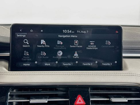 Used 2025 Genesis G70 2.5T RWD image 22