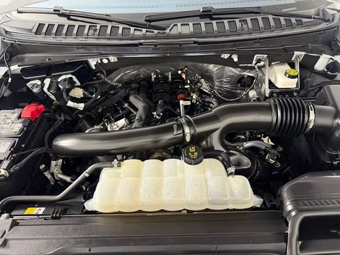 Used 2025 Ford Expedition Active RWD image 30
