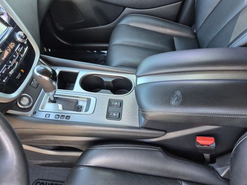 Used 2019 Nissan Murano SL FWD image 23