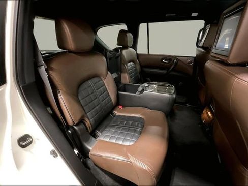 Used 2020 Nissan Armada Platinum w/ Platinum Reserve Package image 27