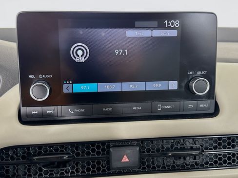 Used 2024 Honda HR-V LX image 16