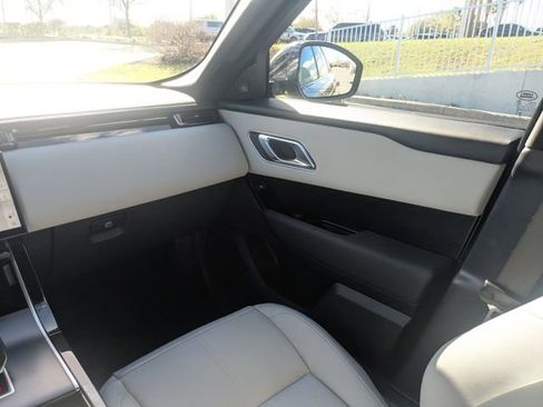 Used 2026 Land Rover Range Rover Velar Dynamic SE image 15