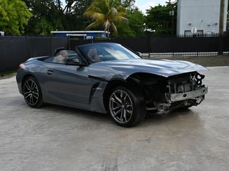 Used 2024 BMW Z4 sDrive30i w/ Premium Package RWD video 1