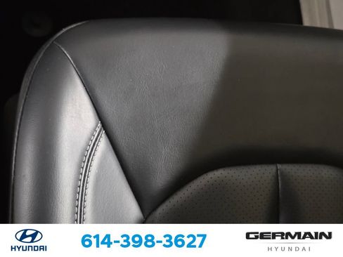 Used 2023 Chrysler Pacifica Touring-L FWD image 27