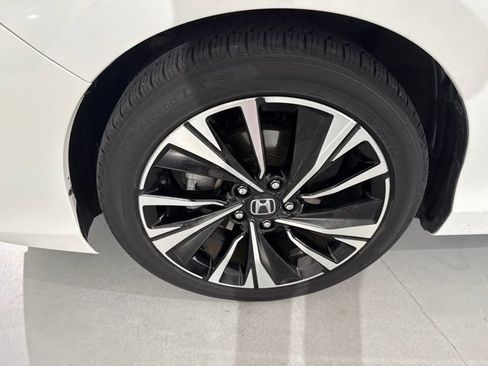 Used 2016 Honda Accord EX-L image 5