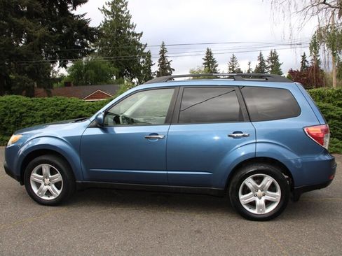 Used 2010 Subaru Forester 2.5X Premium w/ Popular Equipment Group 1A AWD/4WD image 13