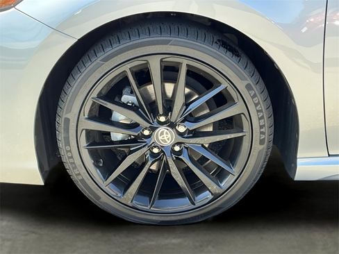 Used 2023 Toyota Camry XSE image 18
