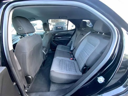 Used 2024 Chevrolet Equinox LT image 24