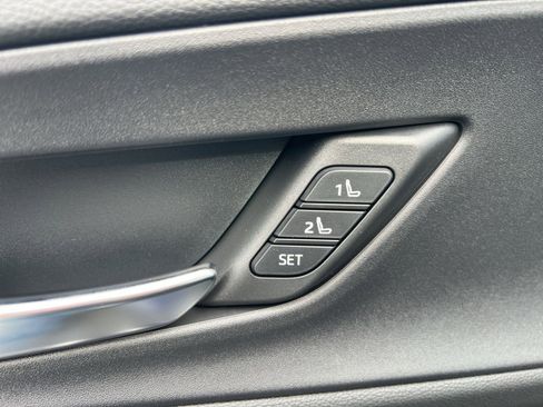 New 2026 Toyota Prius Plug-In Hybrid image 24