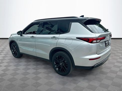 Used 2025 Mitsubishi Outlander SEL Black Edition AWD/4WD image 5