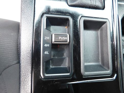 Used 2024 Toyota Tundra SR image 16