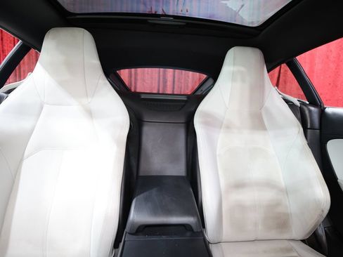 Used 2020 Jaguar F-TYPE Coupe RWD image 24