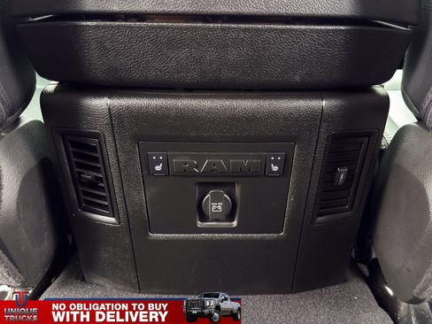 Used 2018 RAM 1500 Laramie w/ Convenience Group image 30