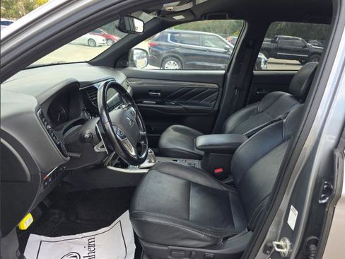 Used 2022 Mitsubishi Outlander SEL AWD/4WD image 3