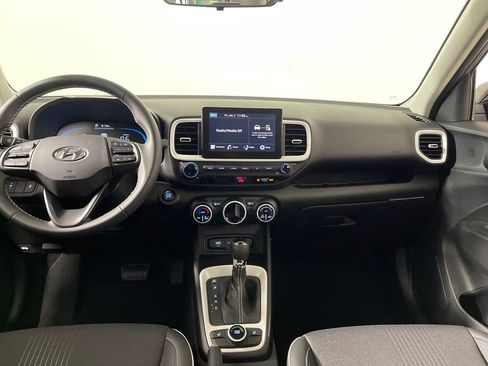 New 2026 Hyundai Venue SEL image 15