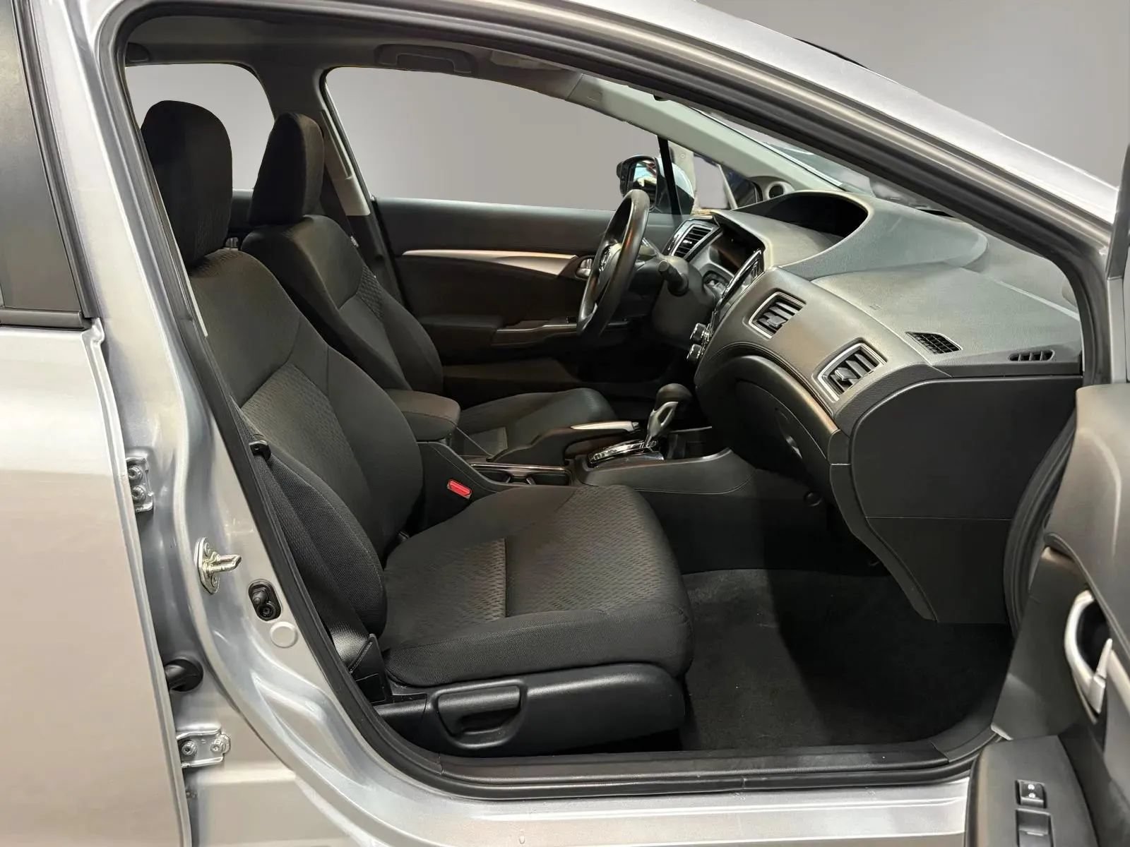 Used 2014 Honda Civic EX image 16