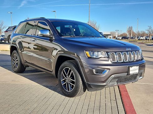 Used 2019 Jeep Grand Cherokee Limited image 4