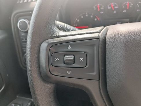 Used 2020 Chevrolet Silverado 1500 Custom w/ Custom Value Package AWD/4WD image 23
