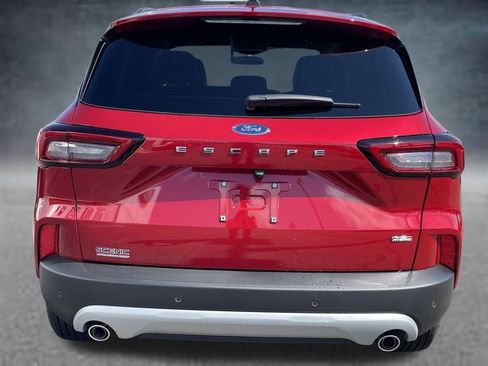 Used 2024 Ford Escape SE image 22