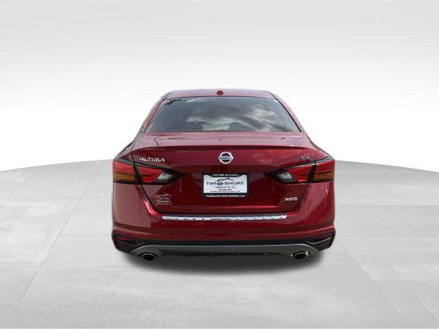Used 2022 Nissan Altima 2.5 SR AWD/4WD image 10