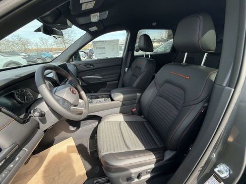 New 2026 Nissan Pathfinder Rock Creek AWD/4WD image 11