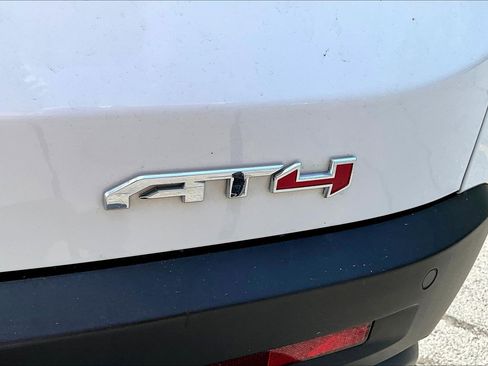 Used 2022 GMC Acadia AT4 w/ Technology Package AWD/4WD image 15
