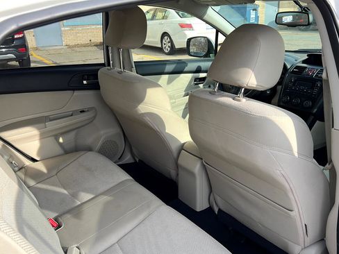 Used 2014 Subaru Crosstrek 2.0i Premium image 13