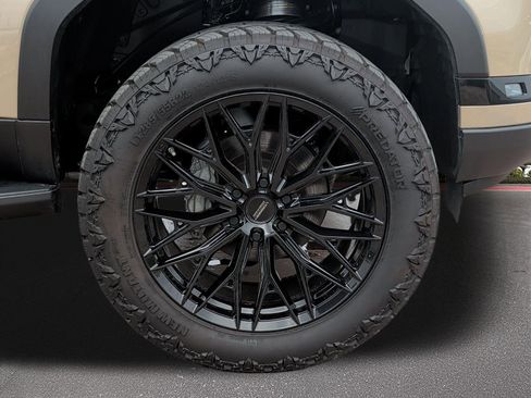 Certified 2025 Lexus GX 550 AWD/4WD image 7