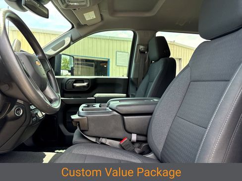 Used 2024 Chevrolet Silverado 2500 Custom w/ Custom Value Package AWD/4WD image 12