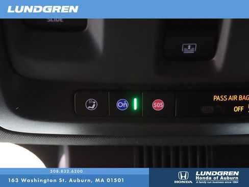 Used 2023 Chevrolet Tahoe Z71 w/ Z71 Off-Road Package AWD/4WD image 30