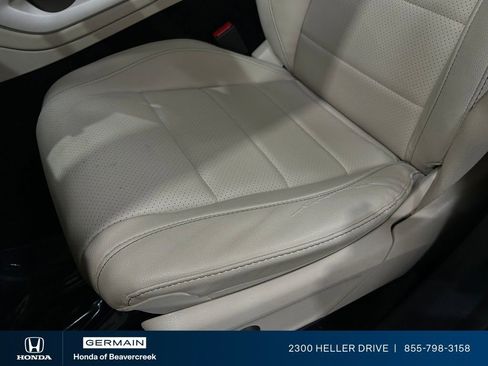 Used 2024 Mercedes-Benz GLE 350 4MATIC image 19