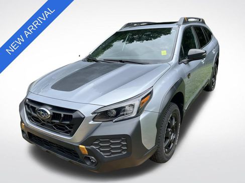 Used 2024 Subaru Outback Wilderness AWD/4WD image 6