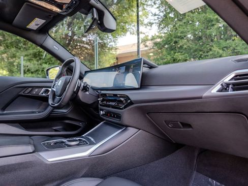 Used 2025 BMW 230i Coupe RWD image 21