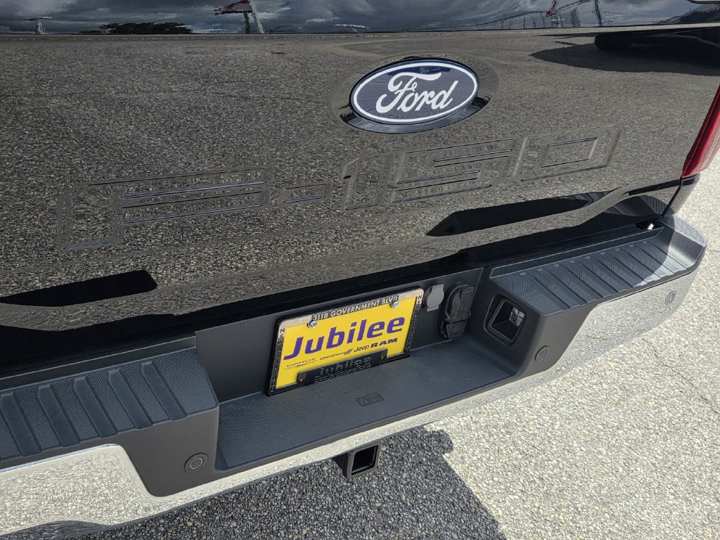 Used 2024 Ford F150 XLT w/ FX4 Off-Road Package AWD/4WD image 39