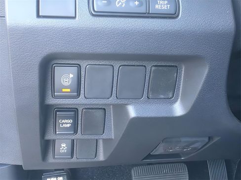 New 2026 Nissan Frontier SV w/ Tow Package image 26