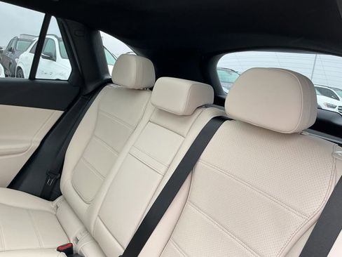 Certified 2026 Mercedes-Benz GLC 300 4MATIC image 15