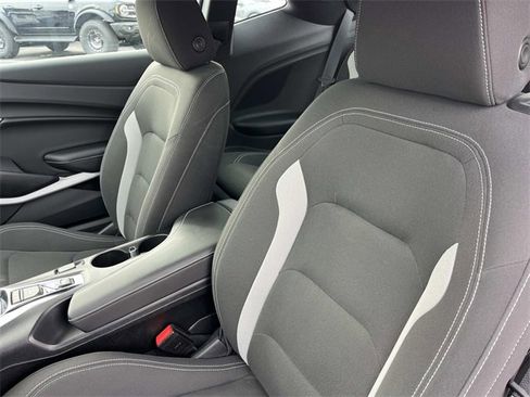 Used 2022 Chevrolet Camaro LT image 24
