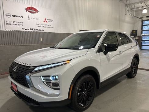 New 2025 Mitsubishi Eclipse Cross LE image 6