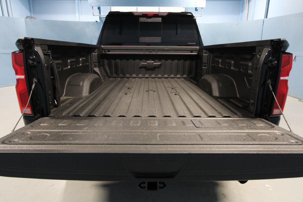 Used 2025 Chevrolet Silverado 2500 ZR2 w/ Technology Package AWD/4WD image 44