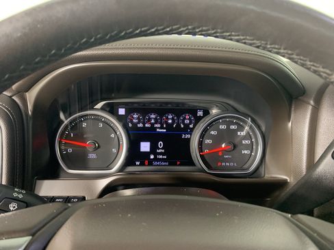Used 2020 Chevrolet Silverado 2500 LTZ w/ LTZ Premium Package AWD/4WD image 21