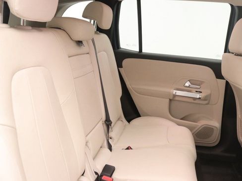 Certified 2023 Mercedes-Benz GLB 250 image 31