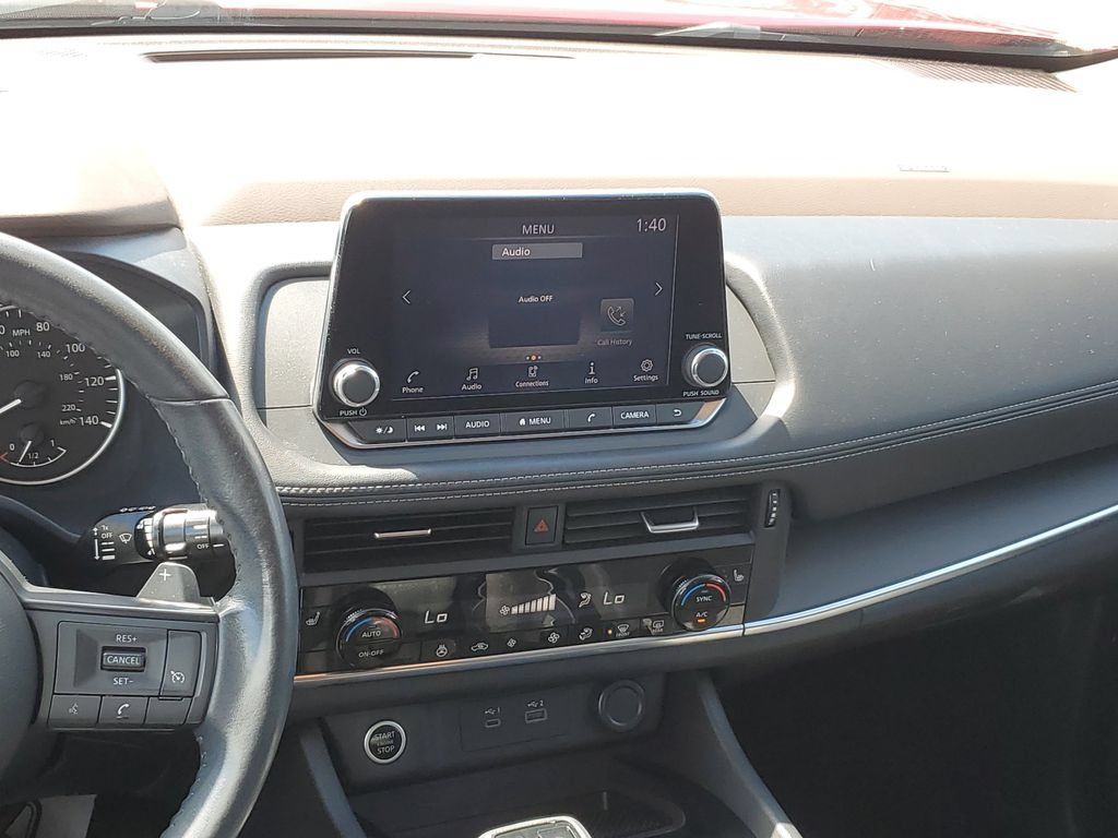Used 2022 Nissan Rogue S AWD/4WD image 24