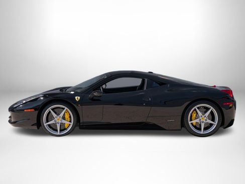 Used 2012 Ferrari 458 Italia Coupe RWD image 3