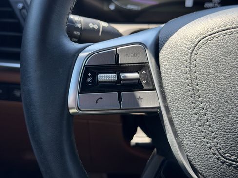 Used 2025 Kia Telluride EX X-Line AWD/4WD image 17