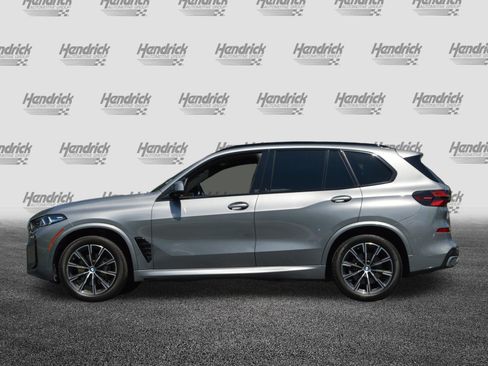 Certified 2024 BMW X5 xDrive40i w/ M Sport Package AWD/4WD image 8