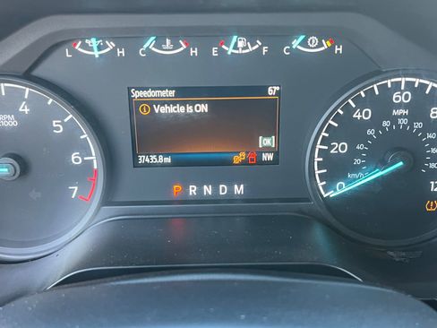 Used 2022 Ford F150 XLT w/ Trailer Tow Package image 11