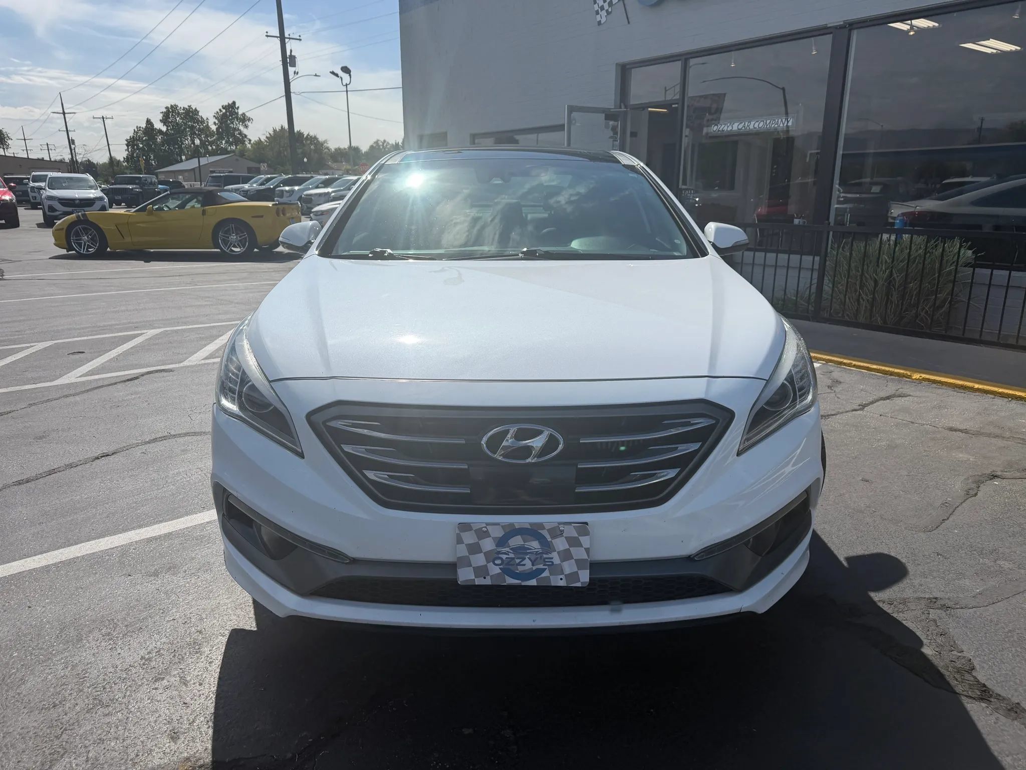Used 2017 Hyundai Sonata Limited 2.0T FWD image 3