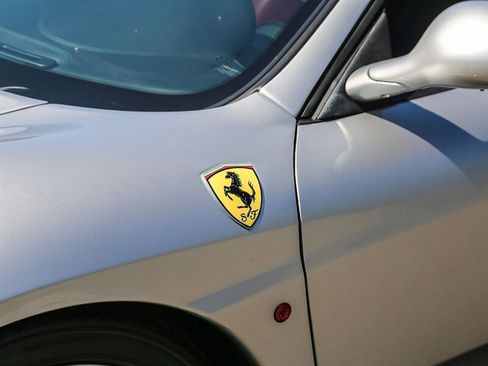 Used 2004 Ferrari 360 Spider RWD image 12
