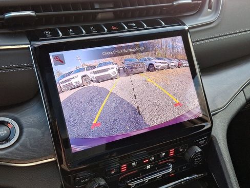 New 2025 Jeep Grand Cherokee Overland w/ Trailer Tow Package image 14